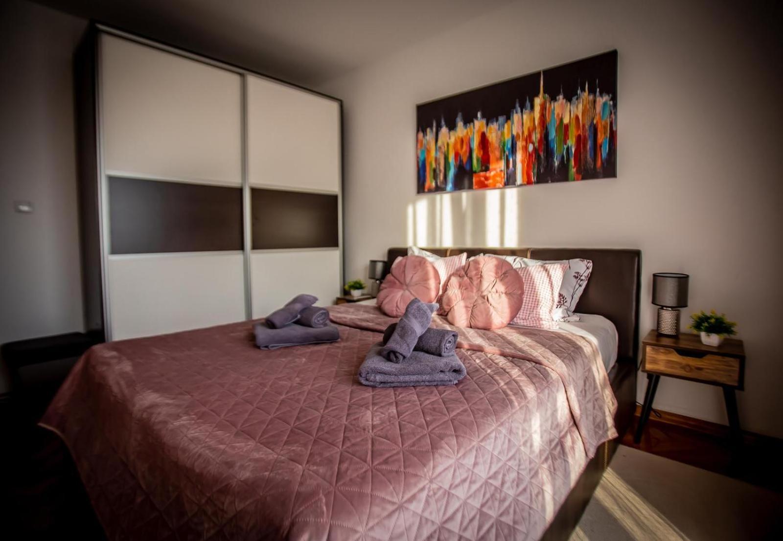Apartman Elly 슬라본스키브로드 외부 사진